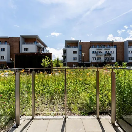 Debniki Pleasant By Bookinghost アパート *